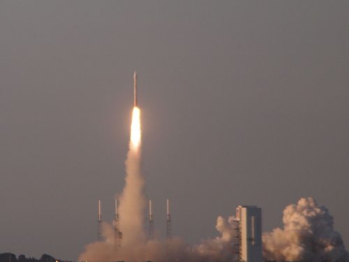 The Atlas V rocket carrying the OSIRIS-REx mission toward asteroid Bennu. I went to Florida to watch the launch on September 8, 2016. And it was AWESOME. [Credit: moi]
